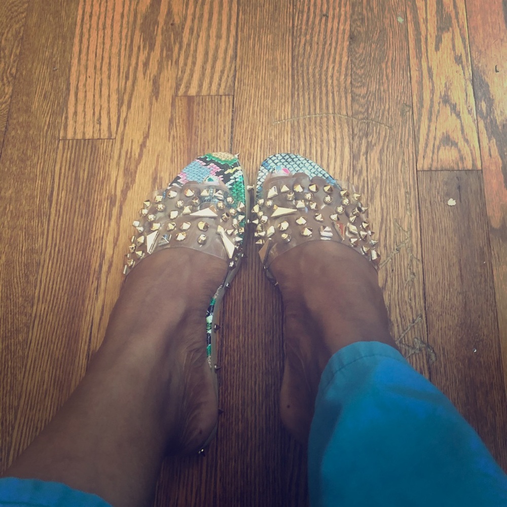 Studded Clear Slides